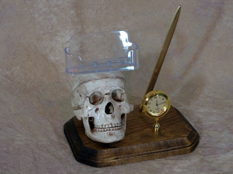 Skull Pen Business Card Holder with Clock - Click Image to Close